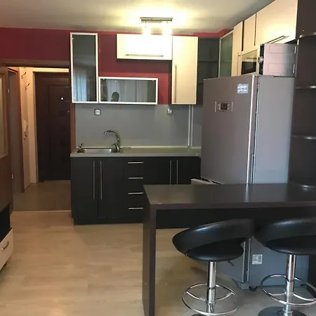 Lazarovi Apartment *