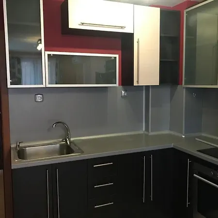 Lazarovi Apartment *